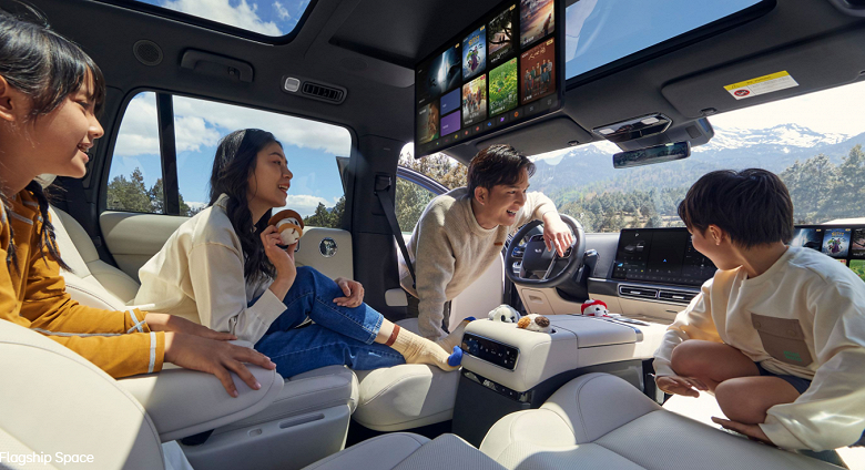 Гарантия 3 года или 100 000 км и оригинальные запчасти. Major получил официальный статус дилера Li Auto в России